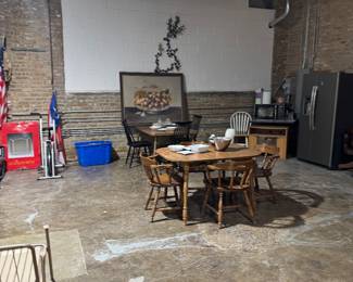 Oak vintage table and barrel back chairs 