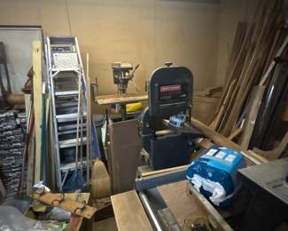 111Dec 14 2025 10 33pm4DVW