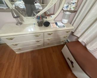 3Dec 14 2025 09 53pm2iBJ