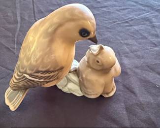 Bing Grndahl Porcelain Figurine  Sparrow and Young