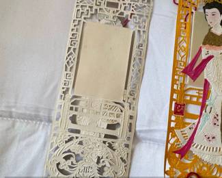 Vintage Chinese Paper Cutout Bookmarks Twelve Beauties of Jinling third image