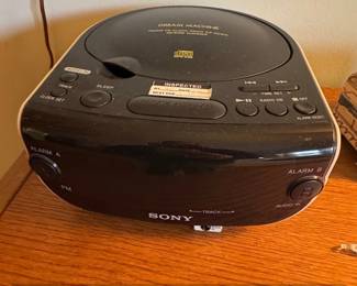 Sony Dream Machine FM or AM CD Clock Radio ICFCD
