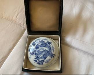 Chinese Blue and White Dragon Seal Paste Box with West Lake Seal Paste