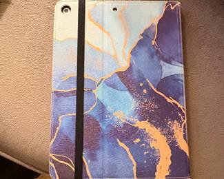 iPad ninth Generation with Marble Case second image