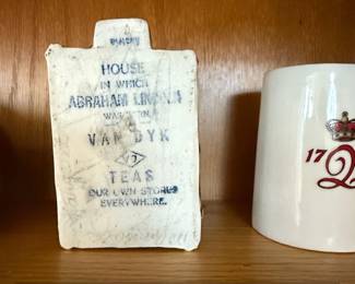 Van Dyk Teas Abraham Lincoln Log Cabin Coin Bank second image