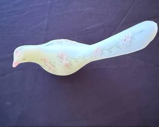 Fenton Happiness Bird Custard Satin Glass Figurine second image