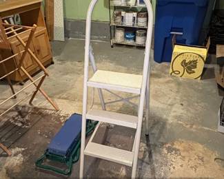 White Step Folding Step Stool Ladder with Arched Handle