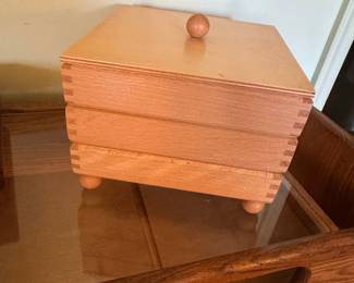 Vintage Reuge Italian Marquetry Music Box fourth image