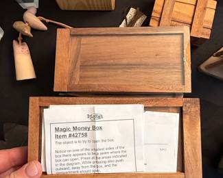 S. S. Adams Magic Coin Box second image