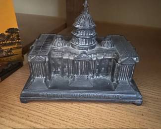 J.B. Jenning Bros. Capitol Building Washington DC Trinket