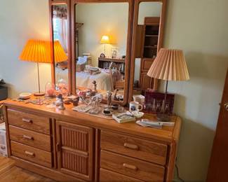 Vintage Broyhill Oak Dresser with TriFold Mirror third image