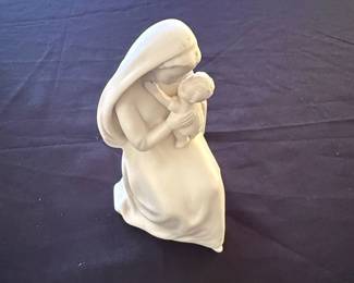 Goebel Madonna and Child Figurine