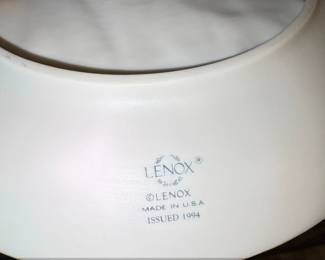 Lenox Nativity Vignettes The Wise Men Plate third image