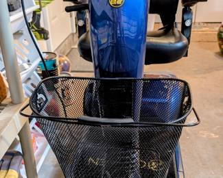 Golden electric scooter $1000