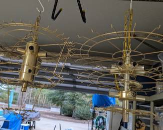 MCM wedding cake and waterfall chandeliers