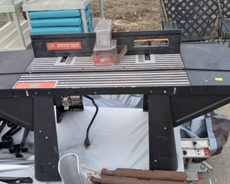 Router table
