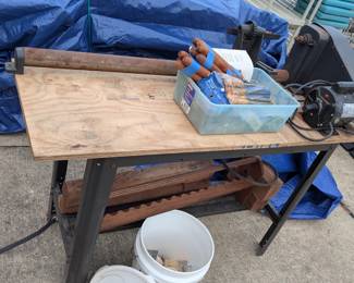 Vintage Craftsmen lathe, table, and tools