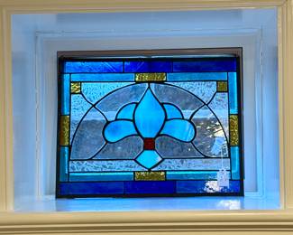 6 Stunning stained glass pieces