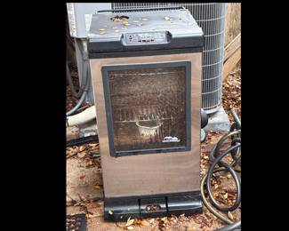 Master built electric smoker