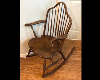 Vintage Maple rocking chair