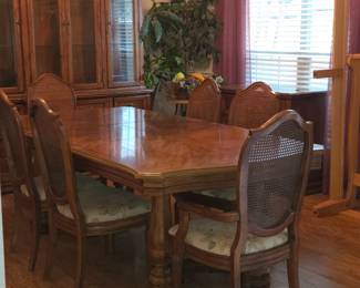 1960s Thomasville Dining Room Furniture Suite