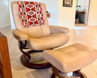 Armchair with leg rest (set of 2)