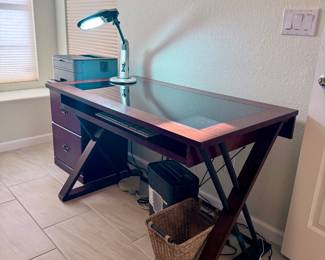 Glass top office desk with keyboard pull out shelf