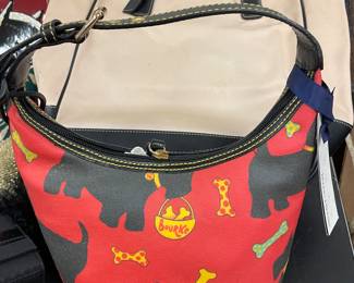 Dooney & Bourke