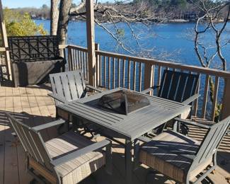 Fire pit table w chairs