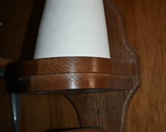 Pool hand chalk wall mount