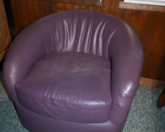Leather swivel arm chair
