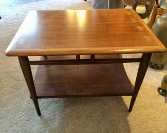 Lane Furniture "Acclaim" End Table