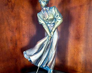 Austin Golf Sculpture "St. Andrews Breeze" Golfer Lady