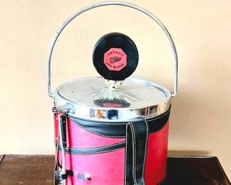 Vintage Detroit Red Wings Logo Ice Bucket