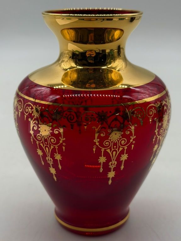 Vecchia Murano Ruby Red Vase w/ 24k Gold, Italy