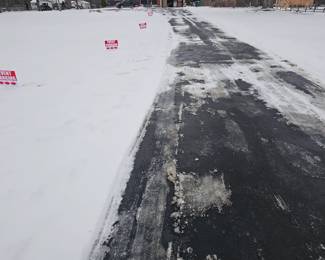 First person to show up, please park and pass out numbers at bottom of driveway 