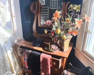 ANTIQUE DRESSER w/ HARP MIRROR