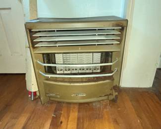 LARGE 6-RADIANT DEARBORN HEATER!