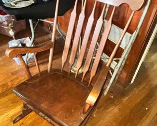 GREAT VINTAGE BOSTON ROCKER