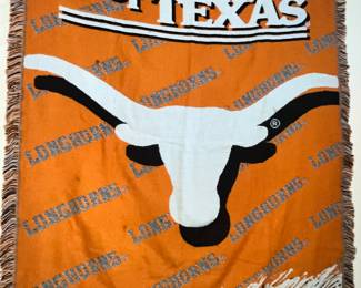 LARGE UT LONGHORNS THROW