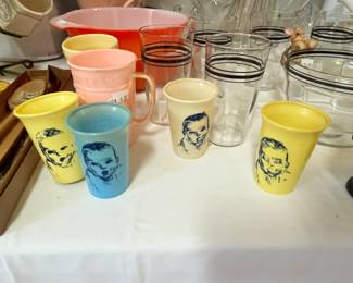 VINTAGE GERBER BABY CUPS