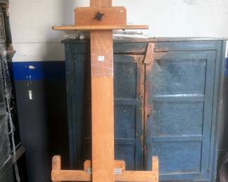Vintage Painting Easel