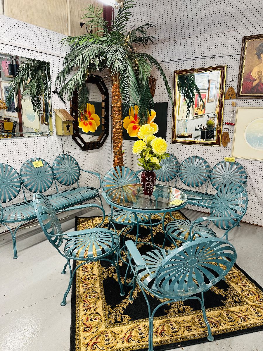 Lovely Francois Carre “sunburst”  patio set circa 1930’s. 