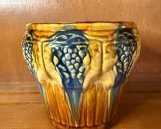 Brush McCoy Pottery Jardiniere