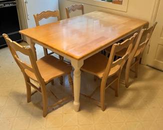 Farmhouse Style Dining Table And 7 Chairs