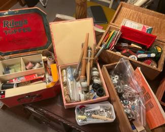 Sewing Notions A Mixed Collection