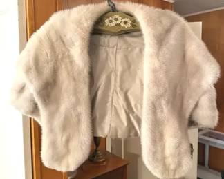 Vintage Blonde Mink Fur Stole