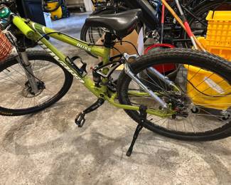 REI Novara full suspension mountain bike, Bliss - S, green