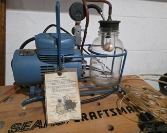 Everest & Jennings portable Aspirator. Model H-95