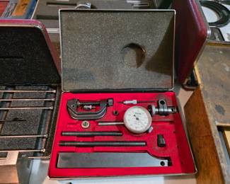 GEM Model 399 Jeweled Indicator Universal Dial Test Indicator Set